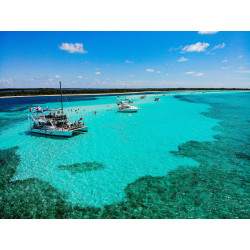 Cozumel Deluxe catamarán